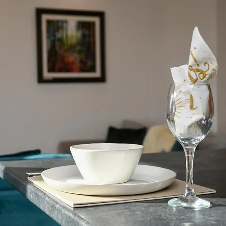 Rowan Tree Apartment - A Modern, Quiet Hideaway With Sweeping Views Across Oban Exterior photo